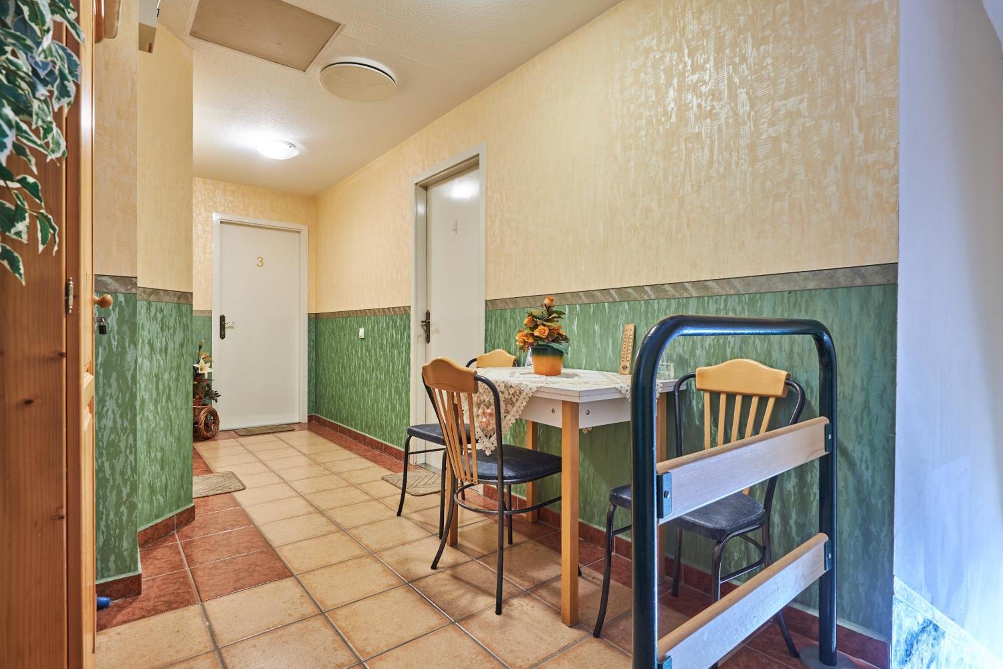 Ada Apartmanhaz Hajdúszoboszló المظهر الخارجي الصورة