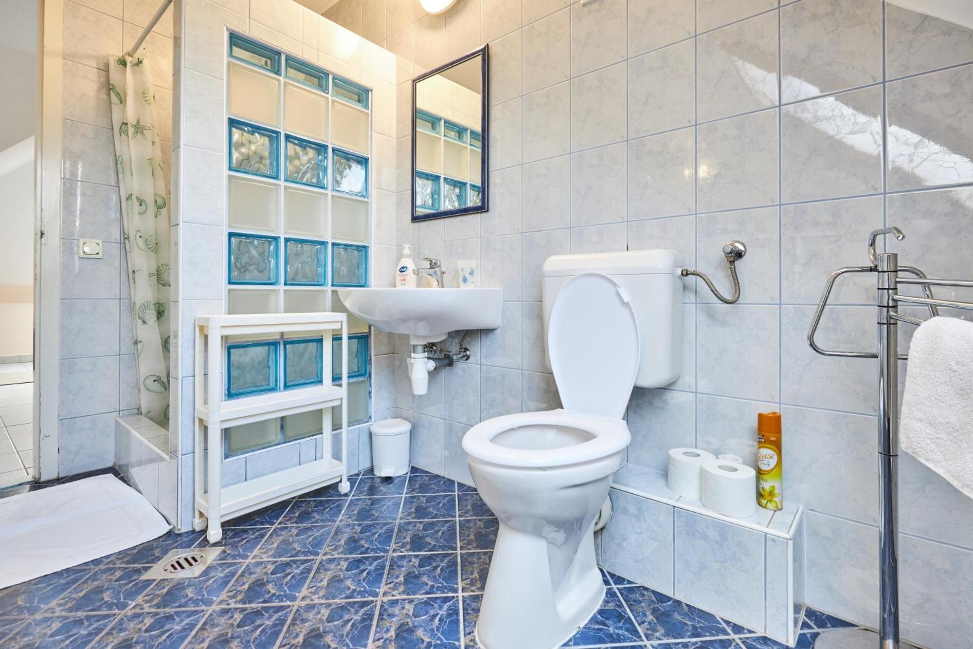 Ada Apartmanhaz Hajdúszoboszló المظهر الخارجي الصورة